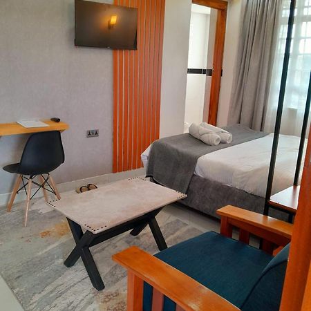 Sandalwood Suites Nakuru - Studios & One Bedroom Suites Eksteriør billede