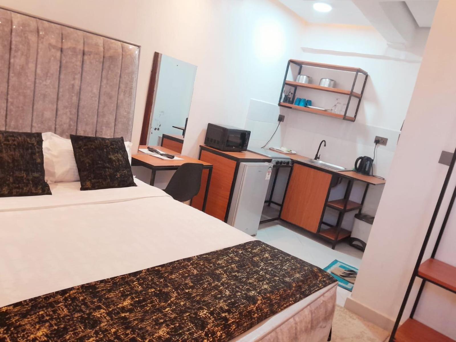 Sandalwood Suites Nakuru - Studios & One Bedroom Suites Eksteriør billede
